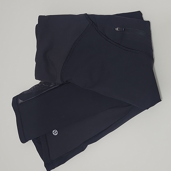 Lululemon Cropped Leggings - Picture 8 of 14